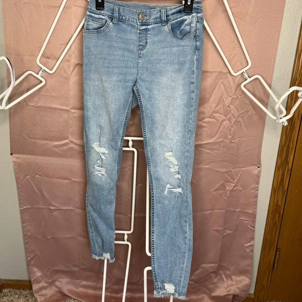 Girls size 16 Justice frayed Jeggings denim leggings